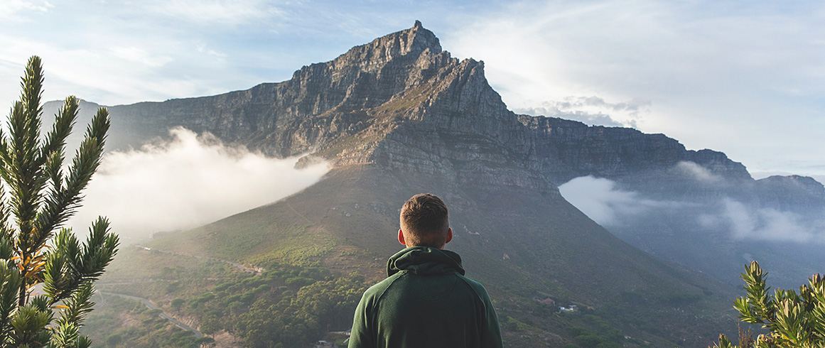 NCC--Step-into-Gods-supplz---joshua-earle-AZzfPBQA1Bk-unsplash_gross GUTES SAGEN, GUTES ERLEBEN