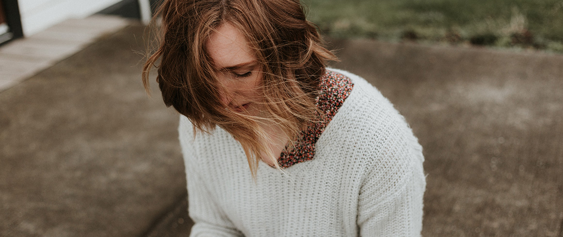 NCC--not-enough-priscilla-du-preez-YFC9Aky2rUg-unsplash-gross DU BIST NICHT PERFEKT UND DAS IST OKAY.